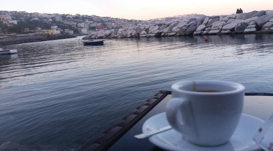 “Na tazzulella ‘e cafè in Erasmus diventa internazionale!”