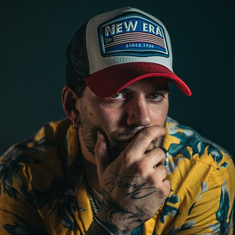 Carlo Venturino – Il mondo a colori del Graphic Designer