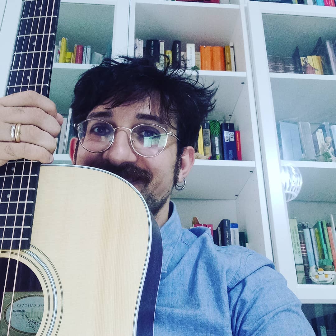 Francesco Amoruso – Parole, incanto e ironia