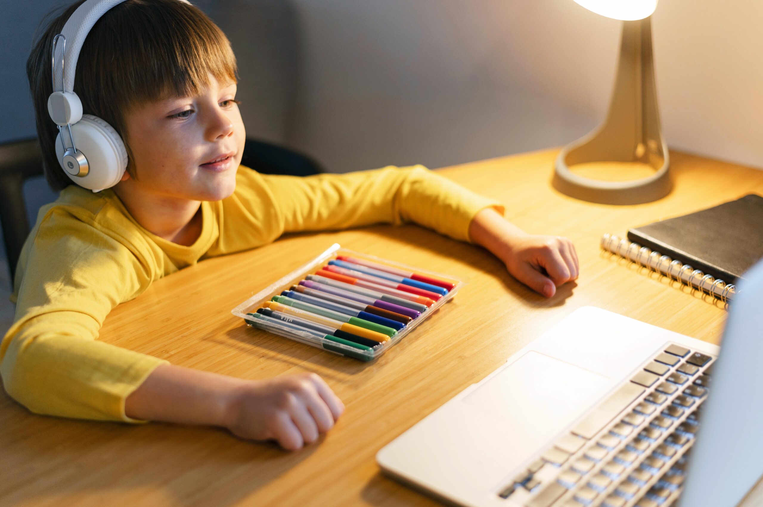 NEAPOLITAN EDU POWER a cura di YES CREA