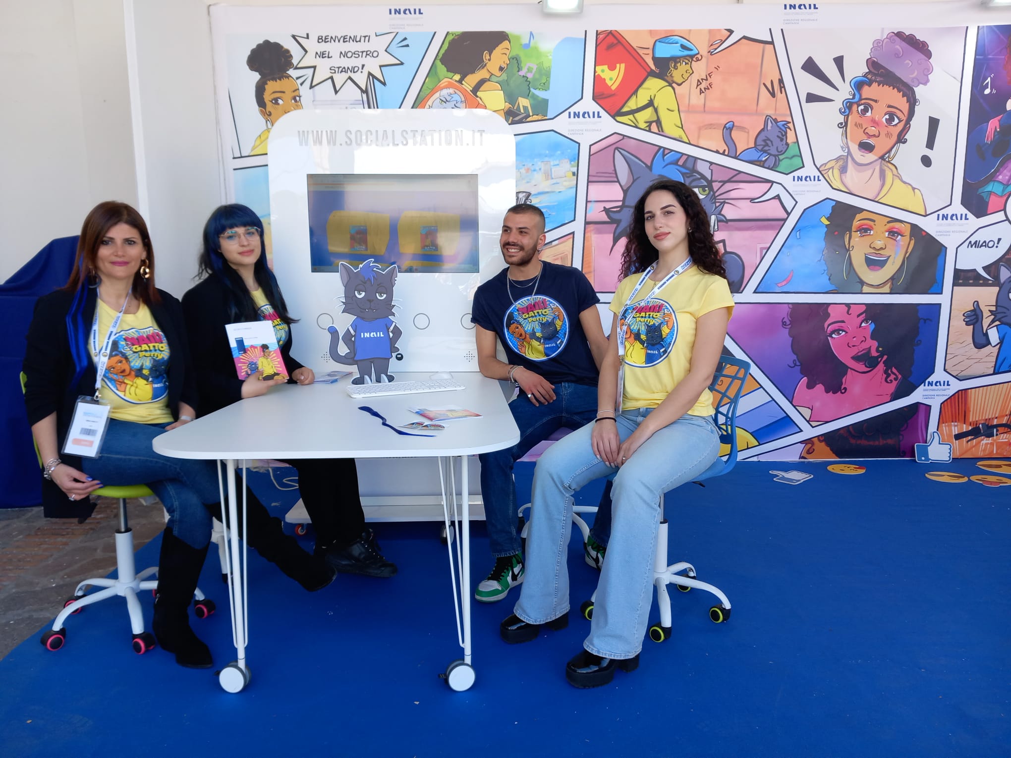 Sicuri e connessi – Il fumetto che fa prevenzione