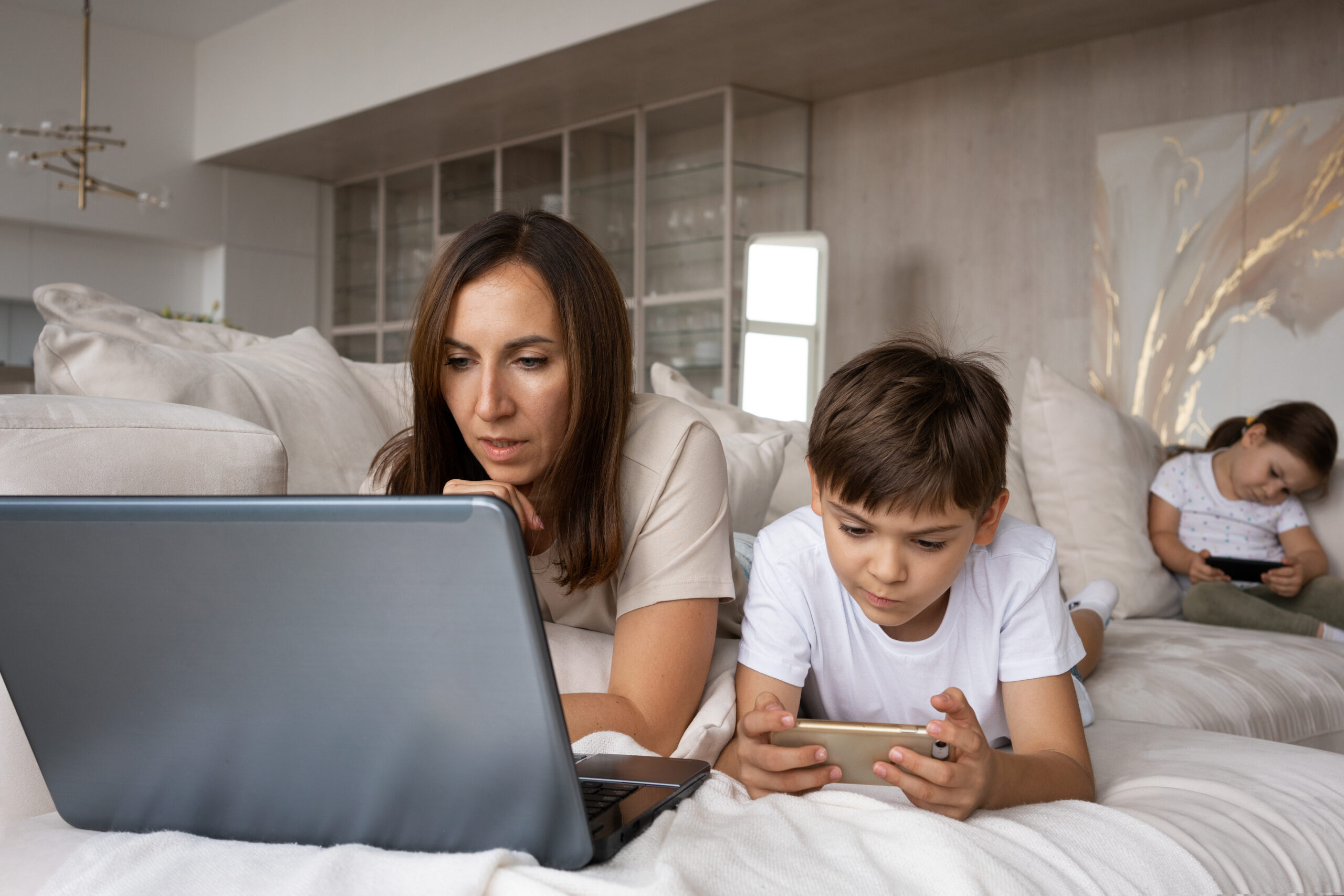 Sim con Parental control – Minori più protetti sul web